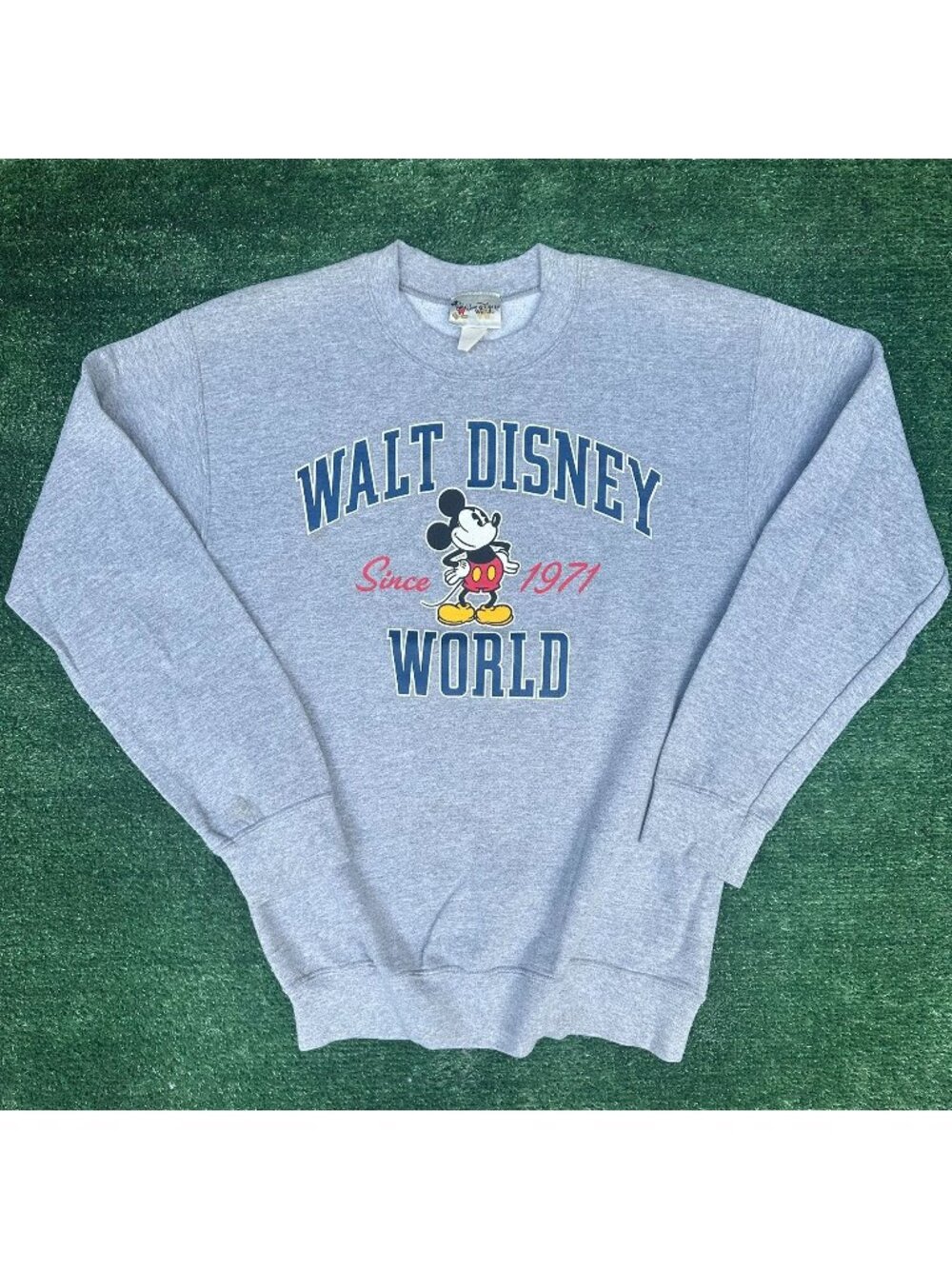 Vintage Y2K Walt Disney World Mickey Mouse Sweatshirt Gray S Retro WDW Crewneck